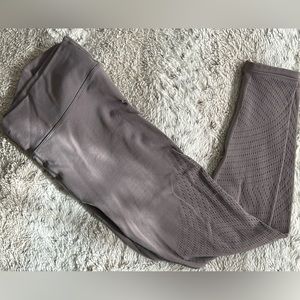Lululemon Reveal Legging